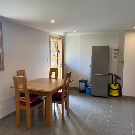 Comfortable 2 Bedroom With Breathtaking View Apartmán *