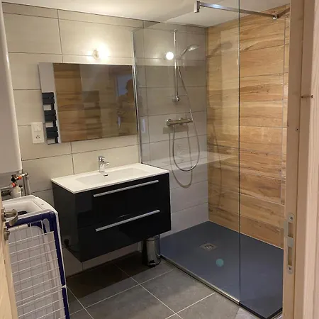 Comfortable 2 Bedroom With Breathtaking View Apartmán