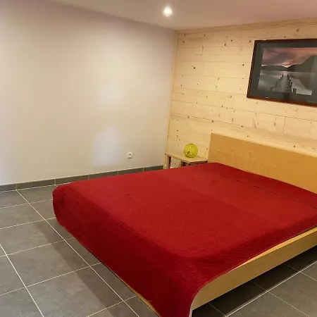 Comfortable 6 Bedrooms With Breathtaking View Apartment *